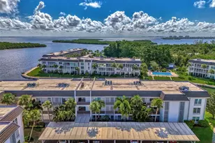 4410 Exeter Dr, Longboat Key, FL 34228 - Photo 1