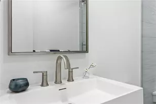 226 Golden Gate Point, Sarasota, FL 34236 - Photo 31