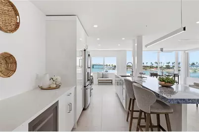 226 Golden Gate Point #34, Sarasota, FL 34236 - Photo 13