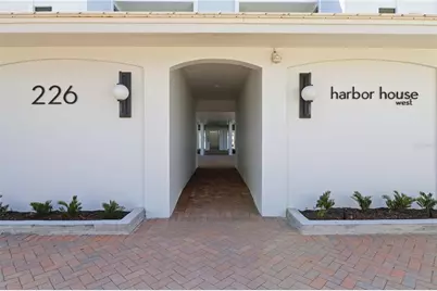 226 Golden Gate Point #34, Sarasota, FL 34236 - Photo 7