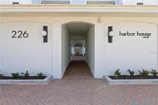 226 Golden Gate Point, Sarasota, FL 34236 - Photo 7