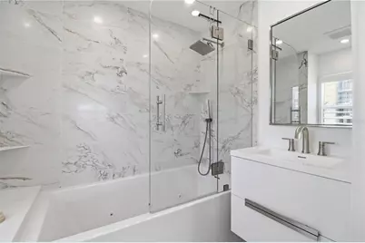 226 Golden Gate Point #34, Sarasota, FL 34236 - Photo 39