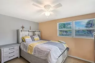 1860 7th St, Sarasota, FL 34236 - Photo 31