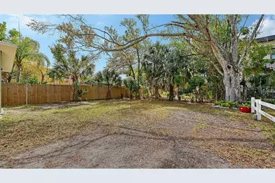 1860 7th Street, Sarasota, FL 34236 - Photo 37