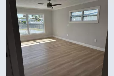 403 28th Street, Holmes Beach, FL 34217 - Photo 15