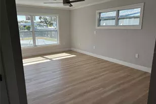 403 28th St, Holmes Beach, FL 34217 - Photo 15