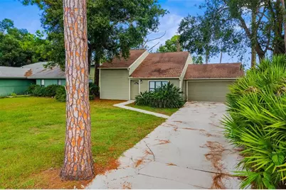 2004 Wood Hollow Place, Sarasota, FL 34235 - Photo 3