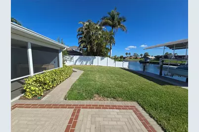 4007 Royal Palm Drive, Bradenton, FL 34210 - Photo 7