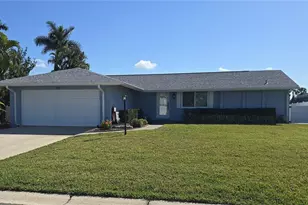 4007 Royal Palm Dr, Bradenton, FL 34210 - Photo 1