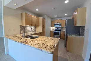 4007 Royal Palm Dr, Bradenton, FL 34210 - Photo 11