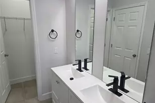 2300 Parrot St, North Port, FL 34286 - Photo 13