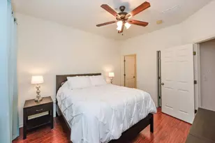 4211 Via Piedra Cir, Sarasota, FL 34233 - Photo 7