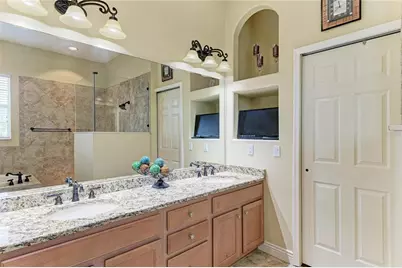 23327 Red Robin Place, Bradenton, FL 34202 - Photo 29