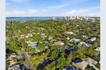 1894 Loma Linda Street, Sarasota, FL 34239 - Photo 11