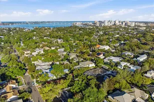 1894 Loma Linda St, Sarasota, FL 34239 - Photo 11