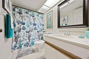 433 Cerromar Ln, Venice, FL 34293 - Photo 17