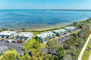 600 Manatee Ave, Holmes Beach, FL 34217 - Photo 57