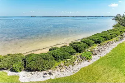 600 Manatee Avenue #106, Holmes Beach, FL 34217 - Photo 49