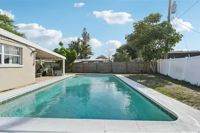 2416 Emory Avenue, Bradenton, FL 34207 - Photo 15