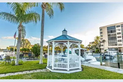 5855 Midnight Pass Road #333, Sarasota, FL 34242 - Photo 33