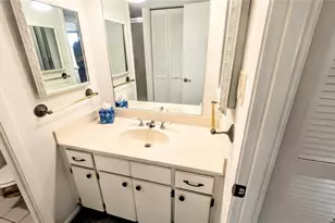 4822 Ocean Blvd, Sarasota, FL 34242 - Photo 27