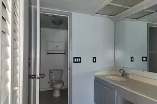 6122 7th Ave W, Bradenton, FL 34209 - Photo 9