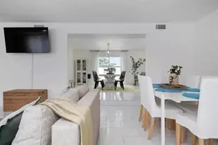 2539 Trinidad St, Sarasota, FL 34231 - Photo 23