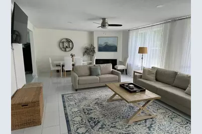 2539 Trinidad Street, Sarasota, FL 34231 - Photo 9