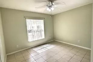 339 Fareham Dr, Venice, FL 34293 - Photo 15