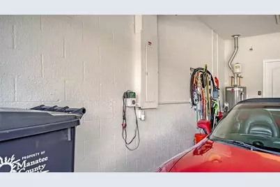 8143 36th Street E, Sarasota, FL 34243 - Photo 67