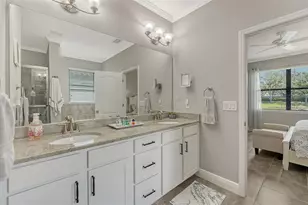 8143 36th St E, Sarasota, FL 34243 - Photo 39