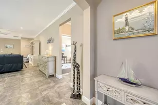 8143 36th St E, Sarasota, FL 34243 - Photo 7