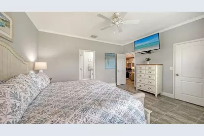 8143 36th Street E, Sarasota, FL 34243 - Photo 33