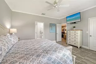 8143 36th St E, Sarasota, FL 34243 - Photo 33