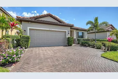 8143 36th Street E, Sarasota, FL 34243 - Photo 63