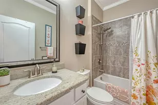 8143 36th St E, Sarasota, FL 34243 - Photo 47