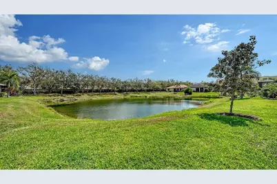 8143 36th Street E, Sarasota, FL 34243 - Photo 57