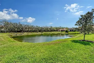 8143 36th St E, Sarasota, FL 34243 - Photo 57