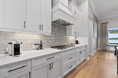 6353 Isla Del Ray Avenue, Sarasota, FL 34240 - Photo 15