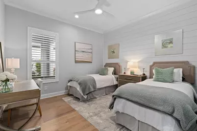 6353 Isla Del Ray Avenue, Sarasota, FL 34240 - Photo 29