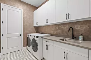 6353 Isla Del Ray Ave, Sarasota, FL 34240 - Photo 33