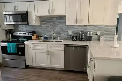 3113 McIntosh Road, Sarasota, FL 34232 - Photo 11