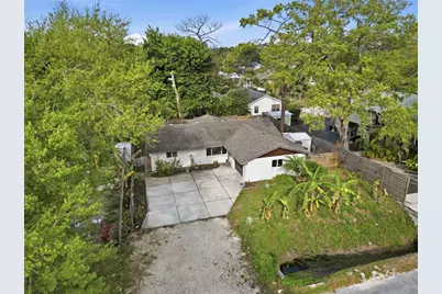 4576 Bliss Road, Sarasota, FL 34233 - Photo 35