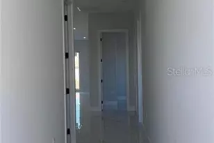 1009/1011 NE 15th Ln, Cape Coral, FL 33909 - Photo 13