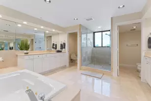 1511 Gulf of Mexico Dr, Longboat Key, FL 34228 - Photo 17