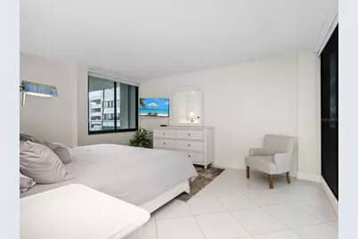 1511 Gulf Of Mexico Drive #201, Longboat Key, FL 34228 - Photo 25