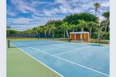 1511 Gulf Of Mexico Drive #201, Longboat Key, FL 34228 - Photo 41