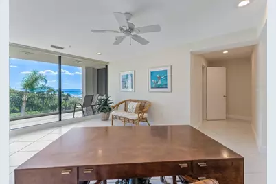 1511 Gulf Of Mexico Drive #201, Longboat Key, FL 34228 - Photo 21