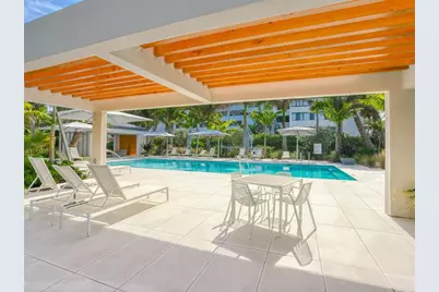 1511 Gulf Of Mexico Drive #201, Longboat Key, FL 34228 - Photo 37