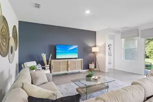 11104 Curving Creek Loop, Parrish, FL 34219 - Photo 9